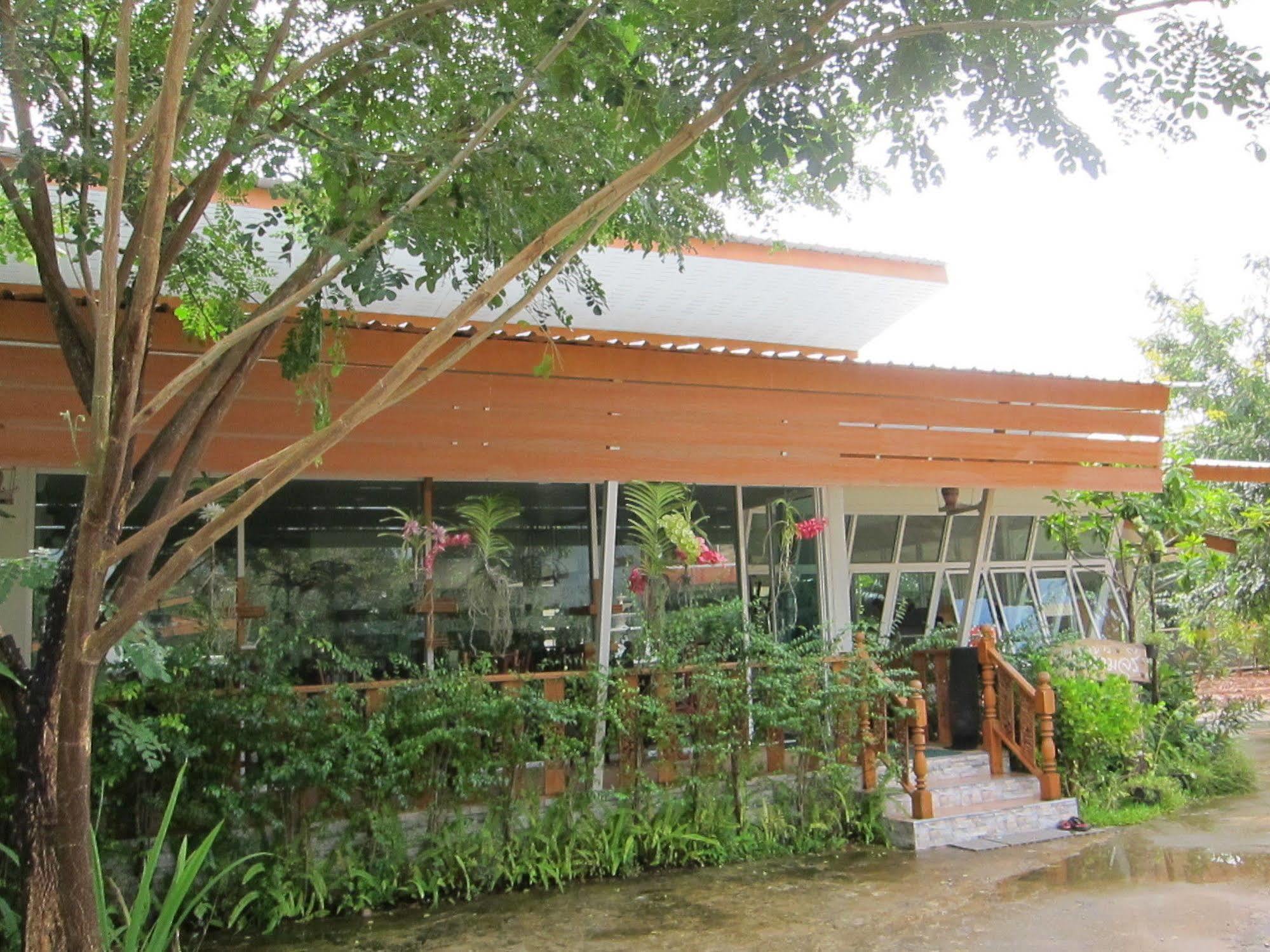 טראנג Baan Bangrak Residence מראה חיצוני תמונה